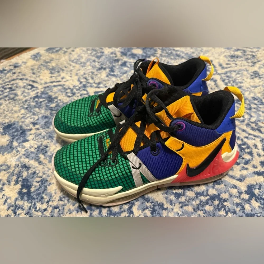 Nike LeBron Witness 6.5 YMid Multi-Color - FQ8170-585 MT